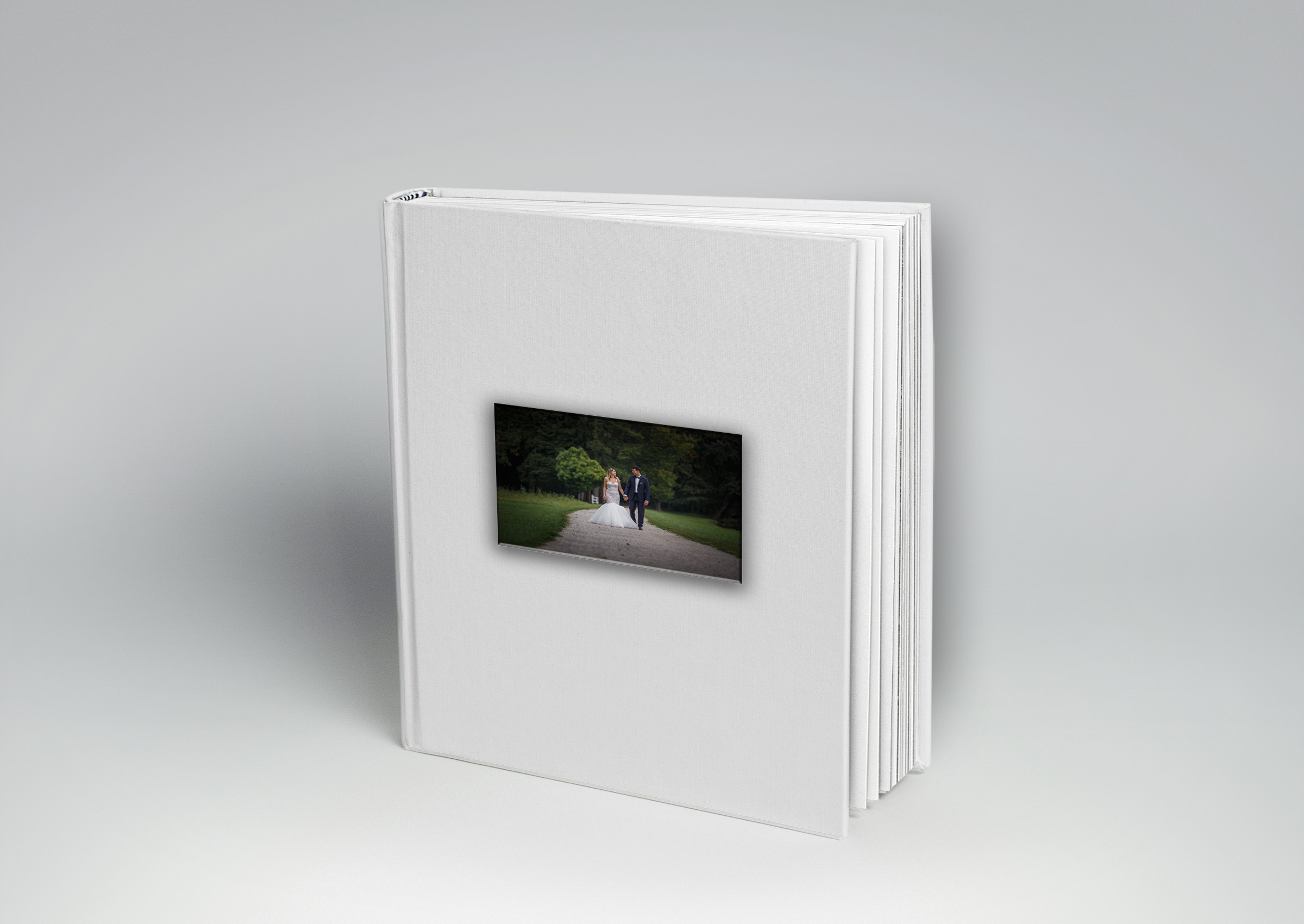 SkyBook Studio Photobook Frame