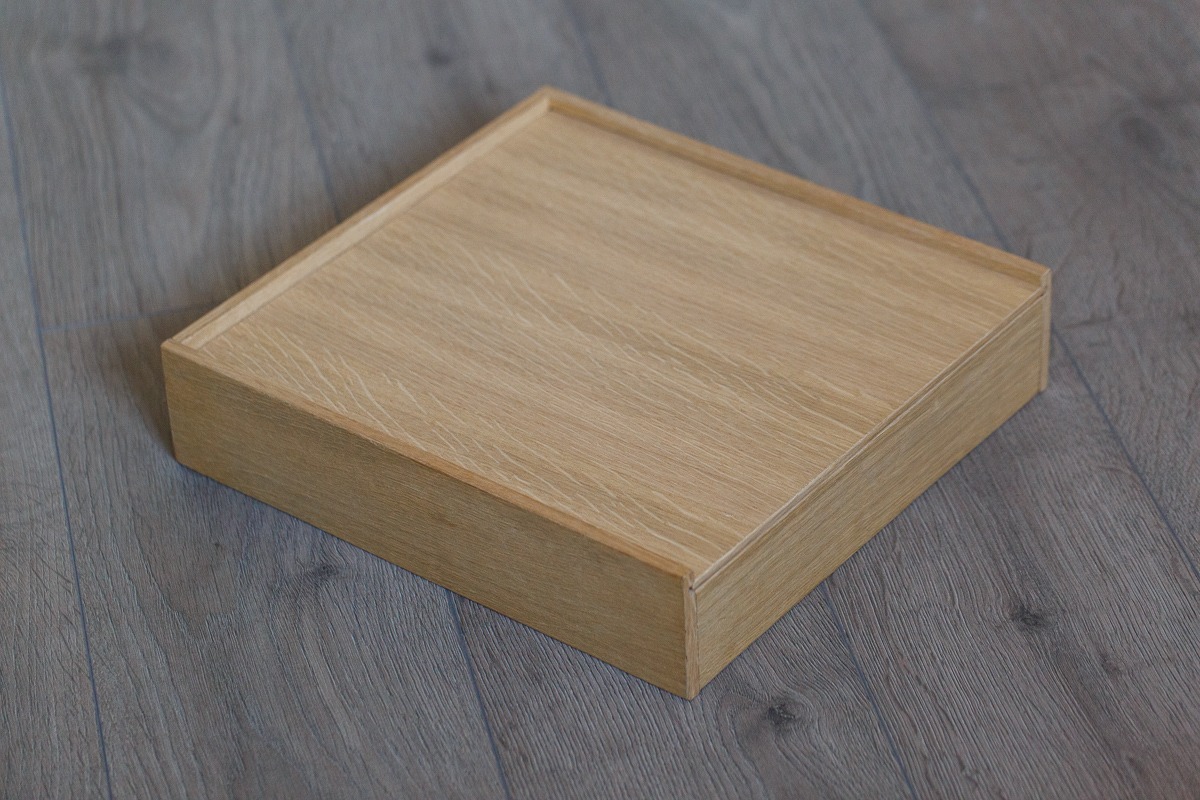 SkyBook Studio Standard Wood Box UV Graviranje
