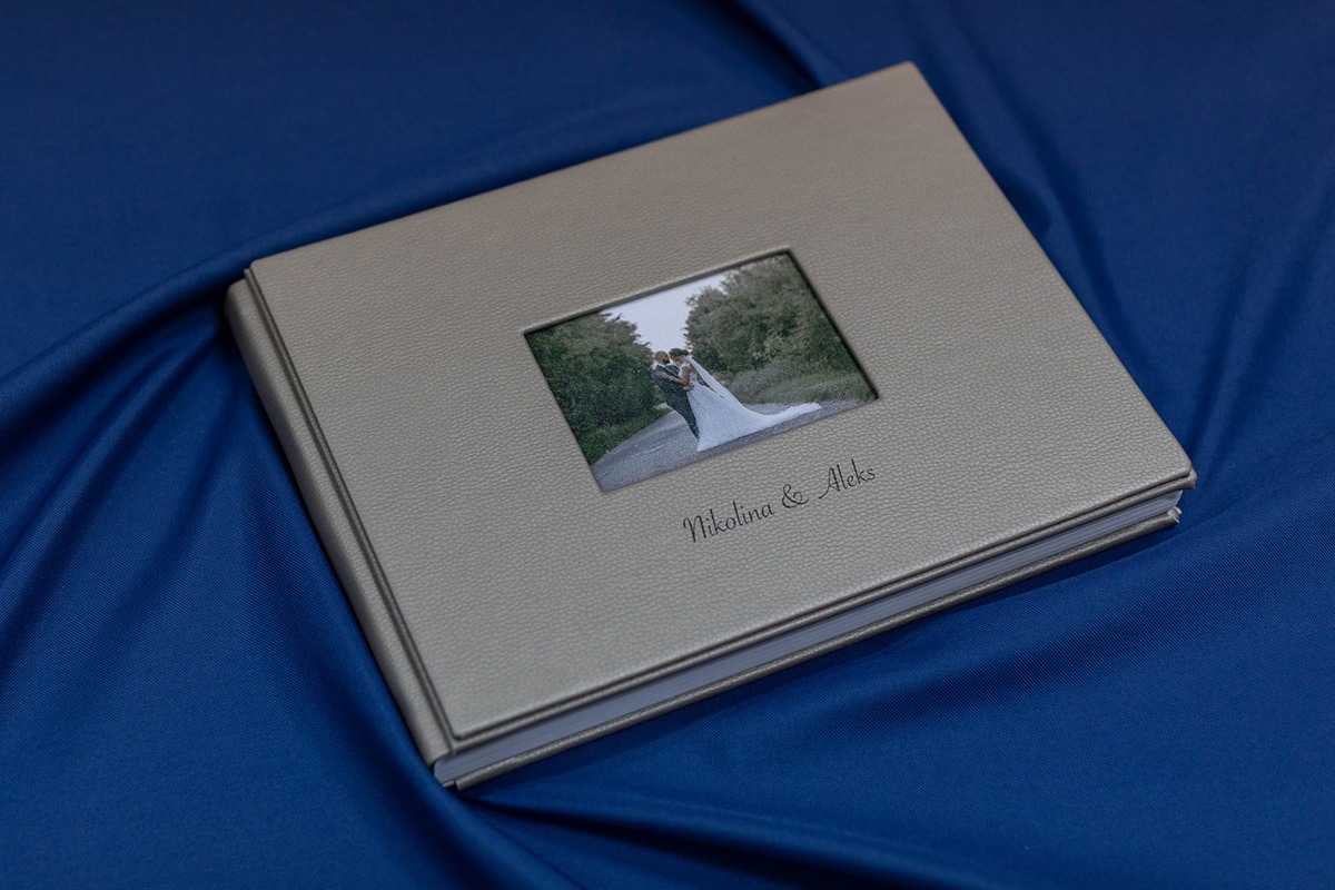 SkyBook Studio Photobook Frame