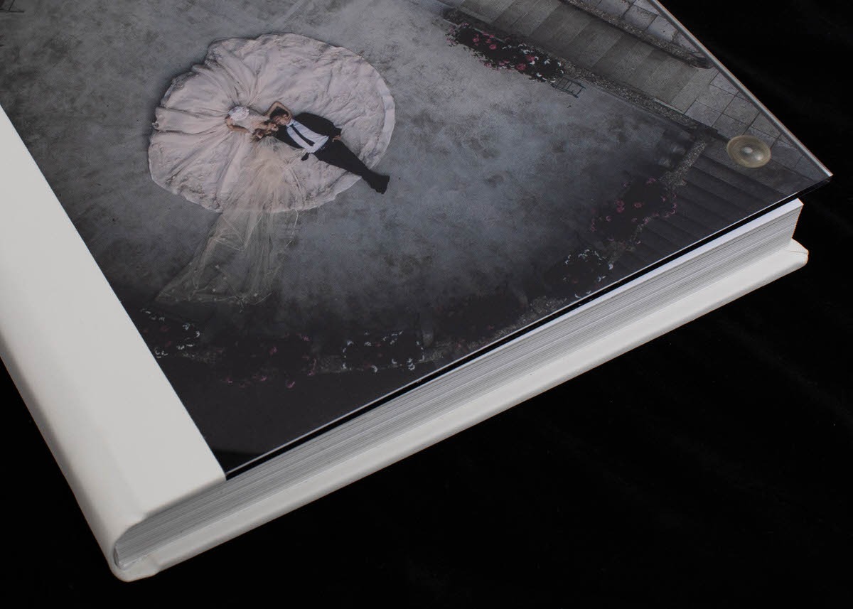 SkyBook Studio Lusso Collection