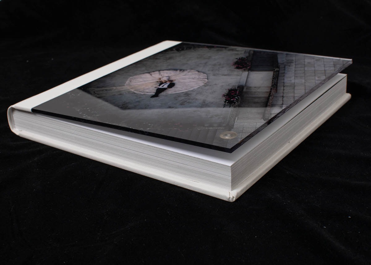 SkyBook Studio Lusso Collection