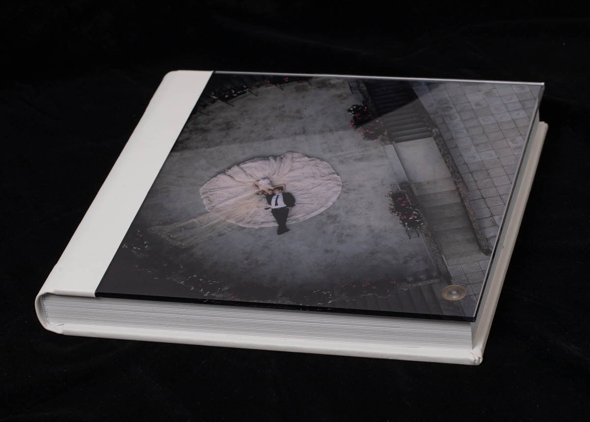 SkyBook Studio Lusso Collection