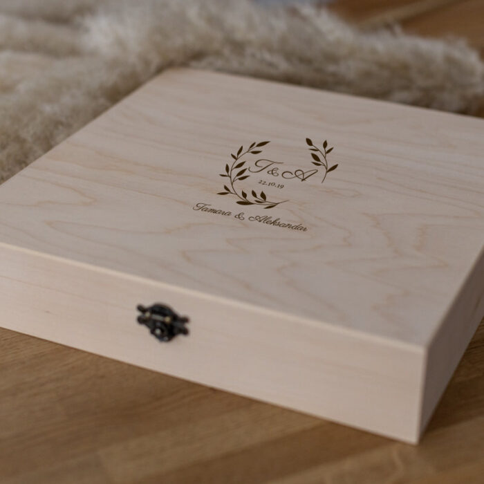 Lux Wooden Box 30x30 + UV Print