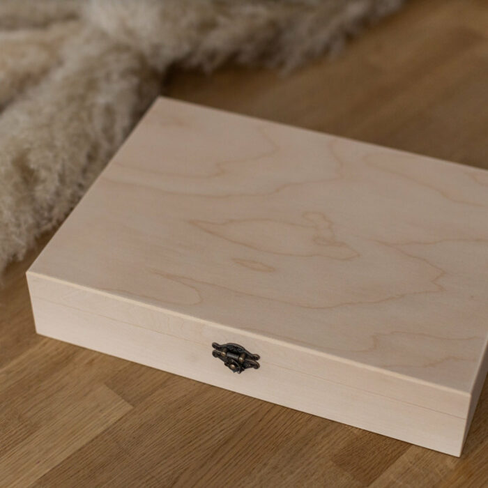 Lux Wooden Box 20x30