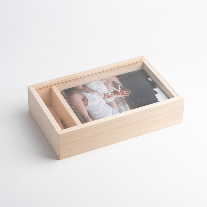 skybook-box-acrylic-photos-CSN_8740 Maple wood acrylic photo box 13x18